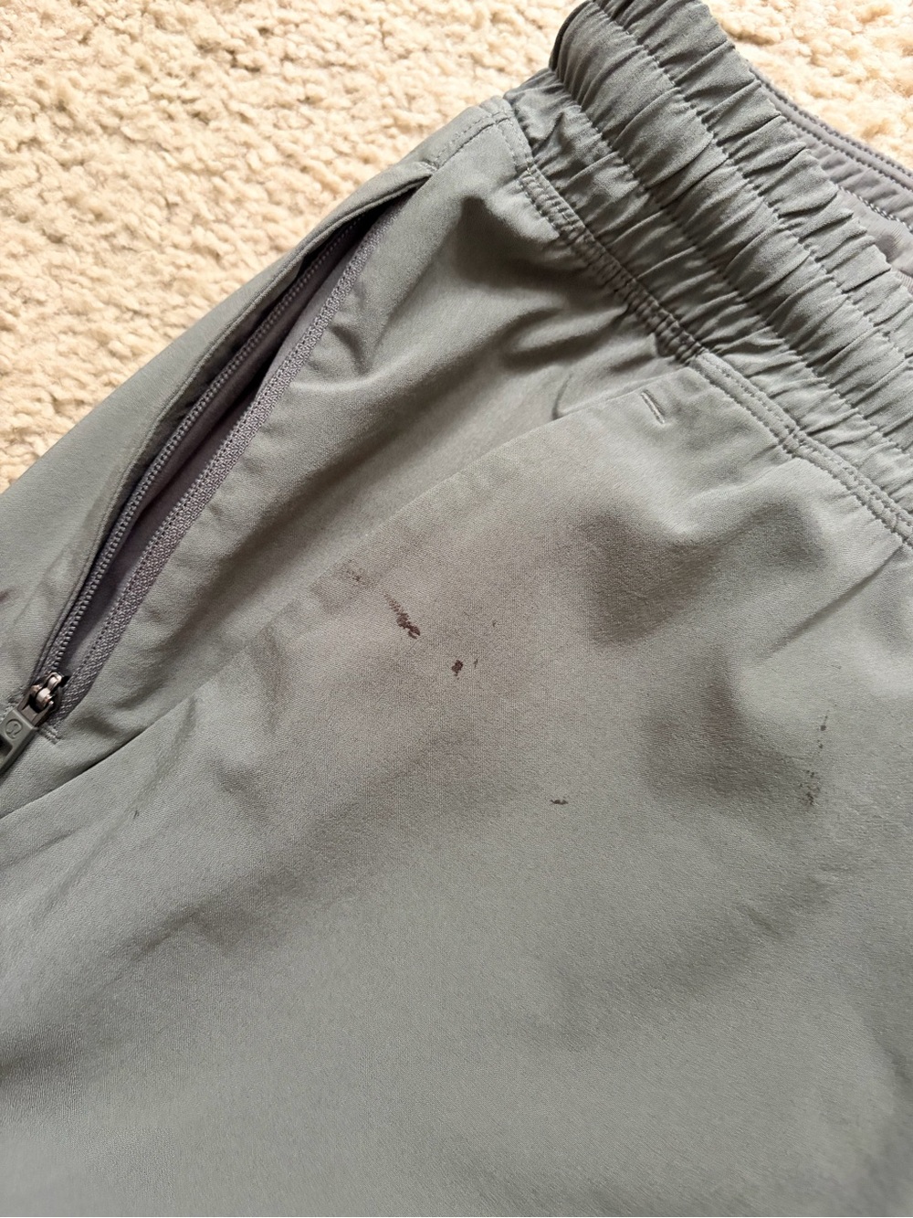lululemon, Mens, Medium, 5inch inseam, With Liner, Athletic Shorts, Green/Grey - Picture 3 of 8